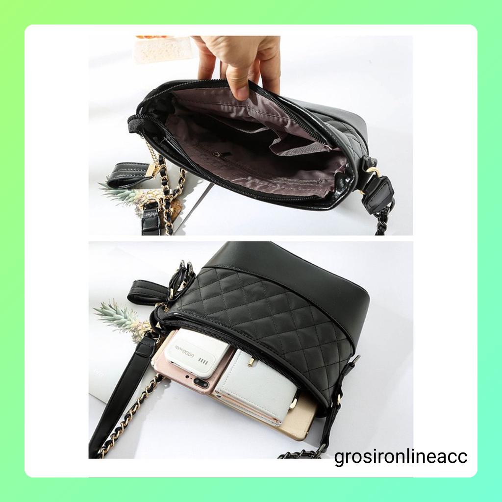 NEW Tas Kulit Wanita Selempang FT64 Kulit hitam cantik elegan rantai 19 x 7.5 x 13 cm