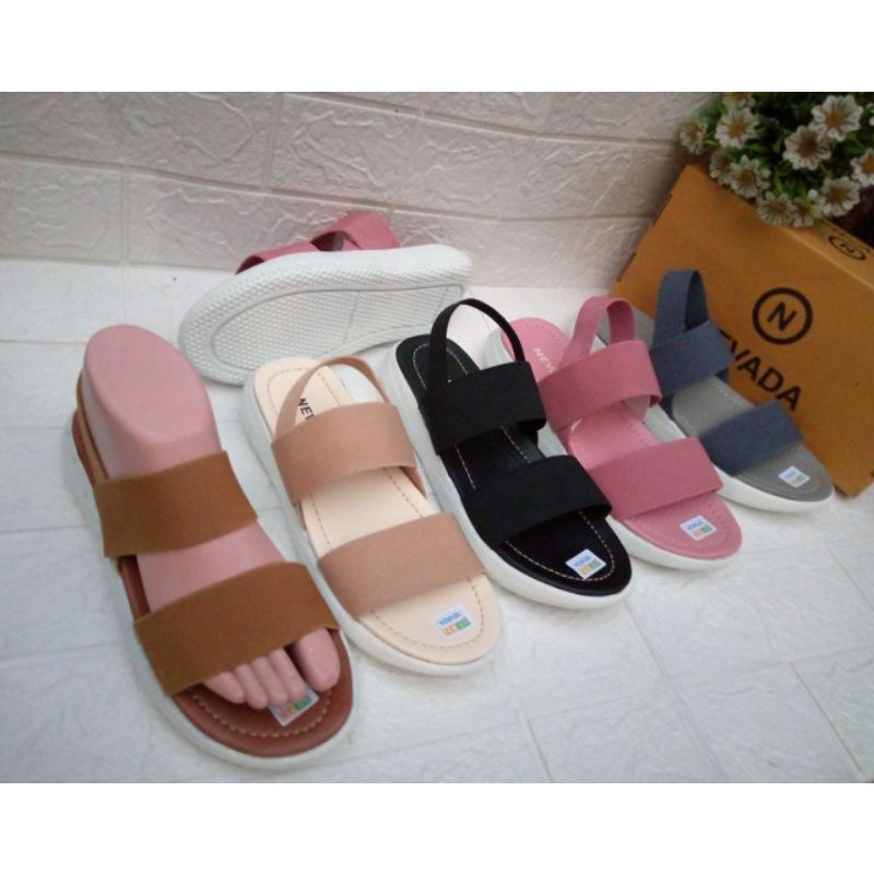 Sandal Wanita Nevada/sandal wanita/sandal elastis nevada/sandal gunung wanita
