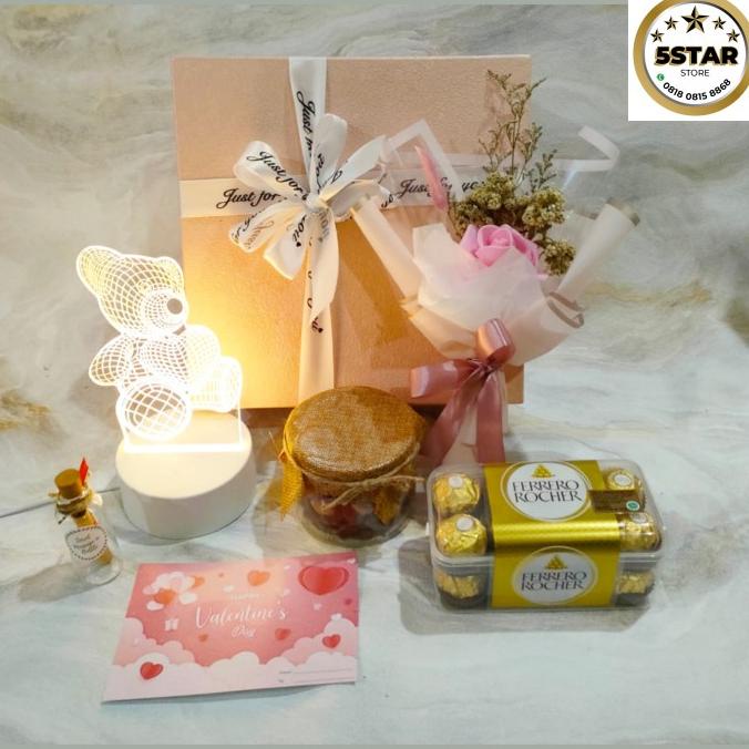 

Spesial Valentine Day Valentine Hampers/Kado Valentine/Gift Box/Parcel/Hadiah Valentine