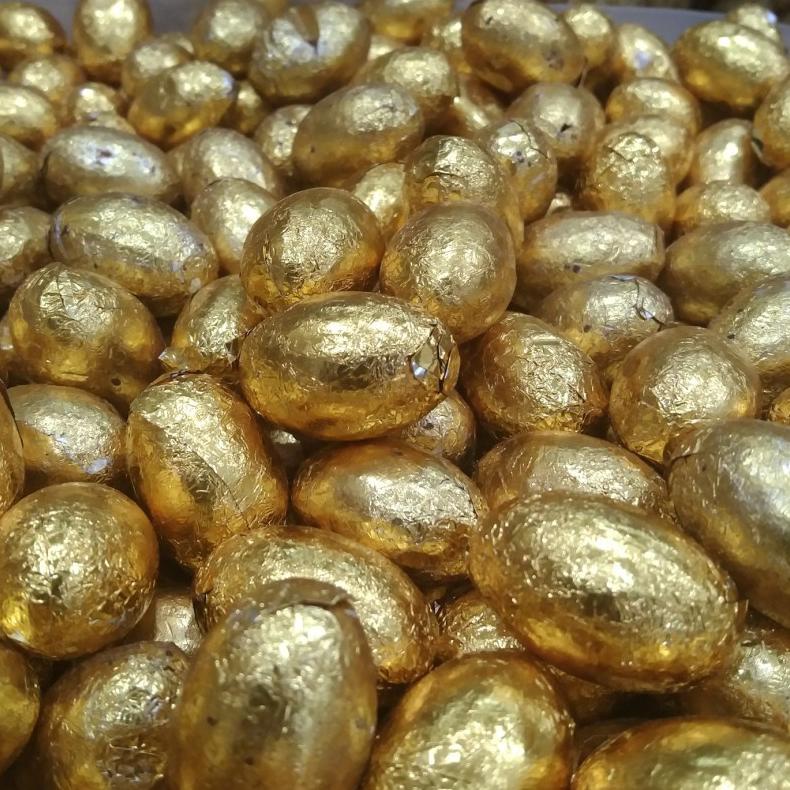

☆ 500 gram coklat bentuk telur emas / chocolate egg gold ♚