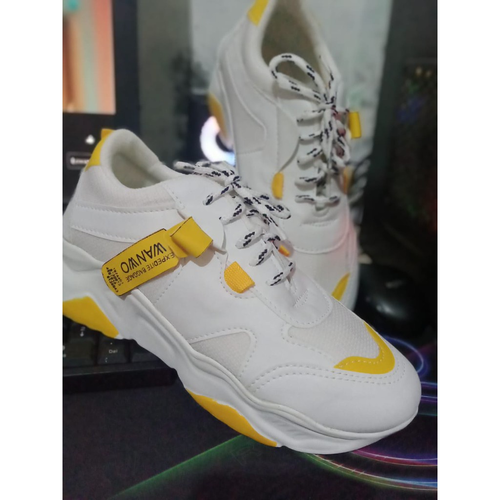 Sepatu Sneakers Wanita Putih Kuning Tali Casul Style Import Korea Wanwoo Sol Tinggi FSH151