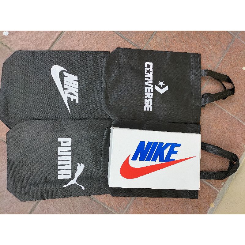 KADO HADIAH TAS GOODIE BAG UNTUK KARDUS BOX SEPATU SNEAKER NIKE SOVENIR BELANJA