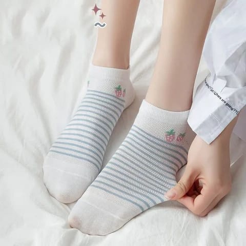 AFM Kaos Kaki Wanita Pendek Semata Kaki Motif Buah Stawberry Cute