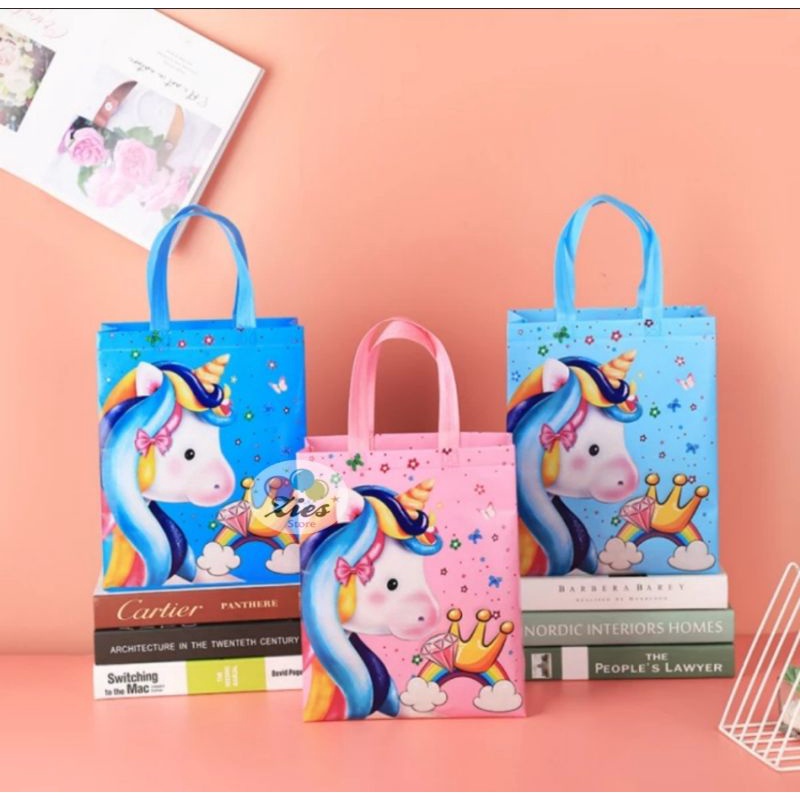 

Ta spuvenir ulang tahun anak / goodie bag / tas ulang tahun unicorn-M