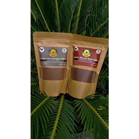 

Kopi hitam jago Excelsa,dan Robusta ada kemasan 100 Gr dan 200 Gr