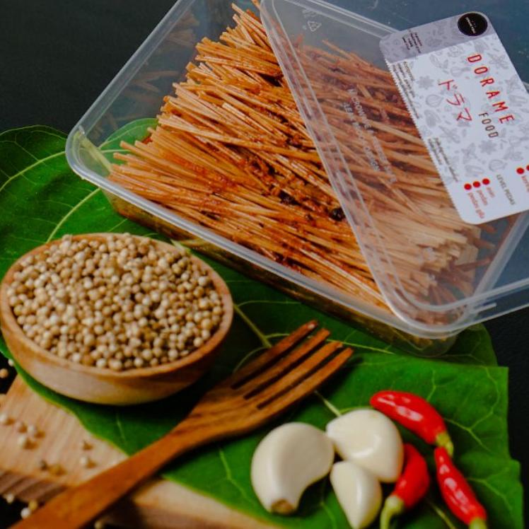 

G97 (PROMO DORAME) Mie Lidi 150gr Kemasan Box / Mie Biting BELANJA MURMER ス