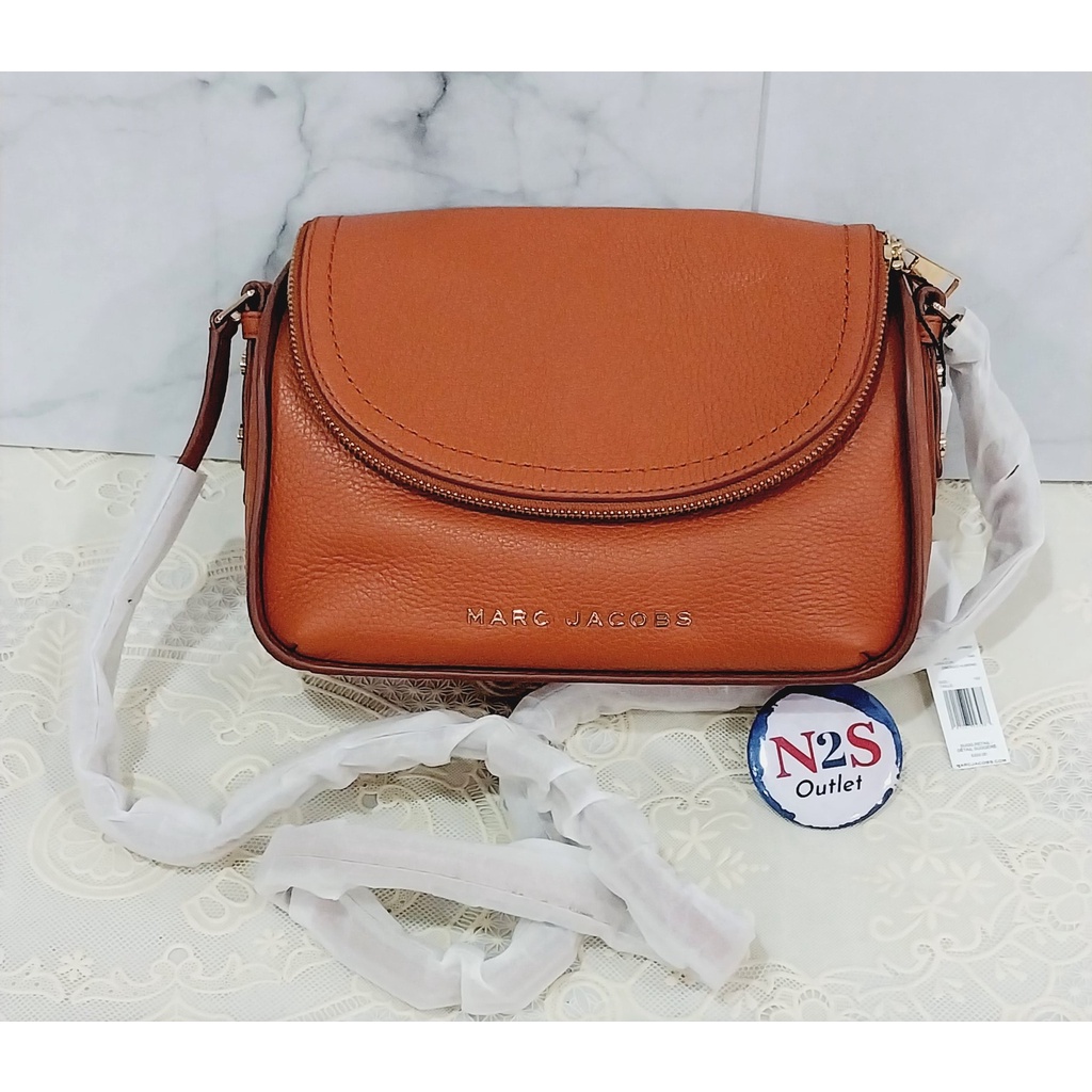 marc jacobs tas wanita MJ 04 groove small original smoke almond