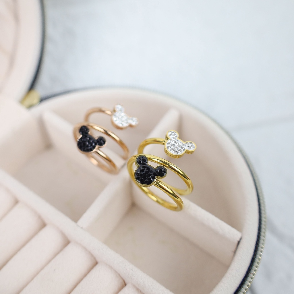 Cincin mickey pegas zircon hitam putih Titanium Stainless Steel 316L anti karat harga grosir bisa bayar di tempat