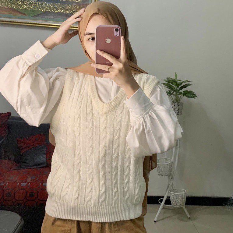 Viral Rosita Cable Knit Sweater Outer Vest Rompi Rajut Street Style Tanpa Lengan
