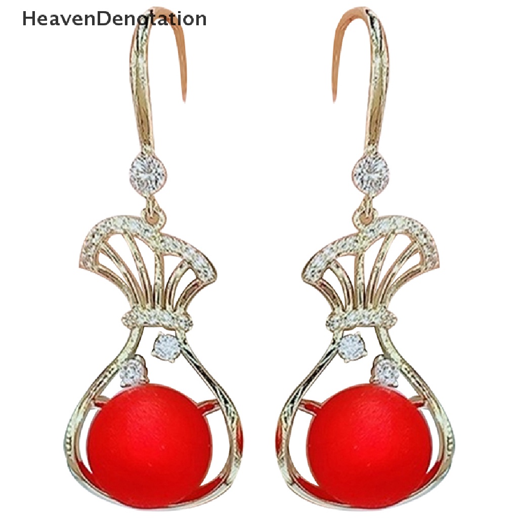 [HeavenDenotation] 1pasang Mode Baru Oversized Merah Putih Mutiara Drop Anting Untuk Wanita Berongga Vas Bentuk Zirkon Pernikahan Anting Perhiasan Hadiah HDV