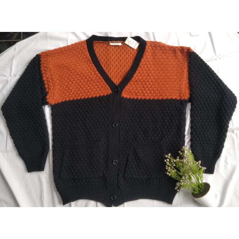 Sweater Rajut Handmade - Dagira