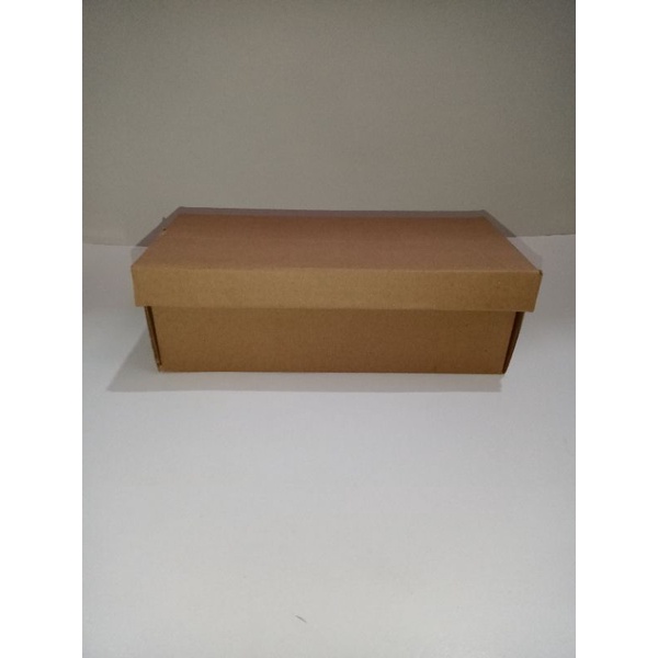 

BOX / KOTAK / Sepatu 30x13.5x9.5 cm / DIE BOX/ Box Hampers/ Box Gift/ Box Sepatu (10 PCS)