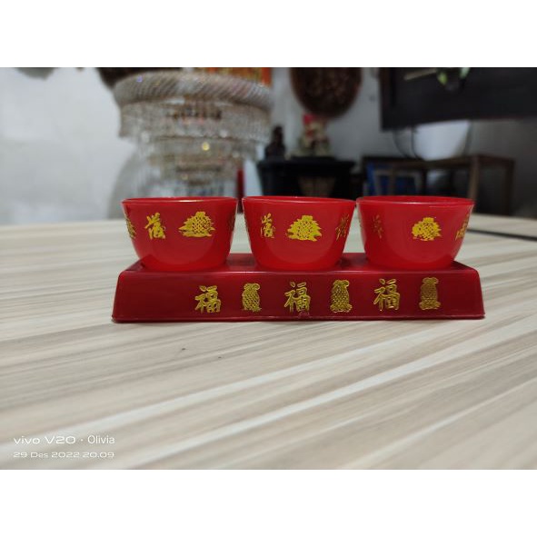 Cangkir Altar Merah Plastik Kuno Jadul Antik
