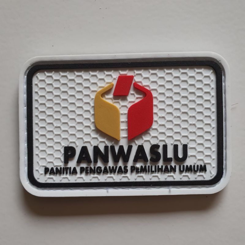 patch rubber logo panwaslu kotak dasar putih / panitia pengawas pemilihan umum / pemilu / tempelan emblem karet velcro