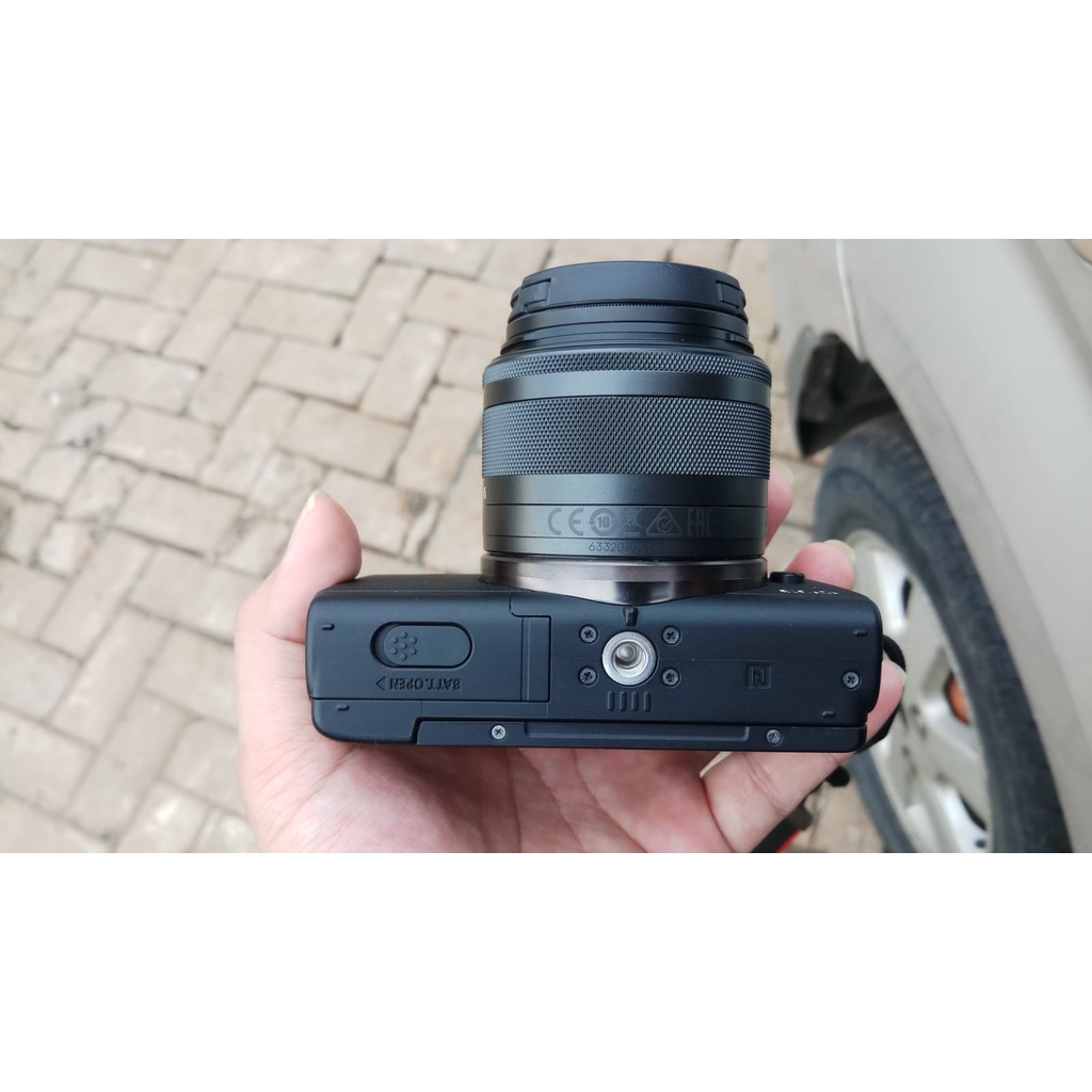 Kamera Mirorless Canon EOS M100 (used)