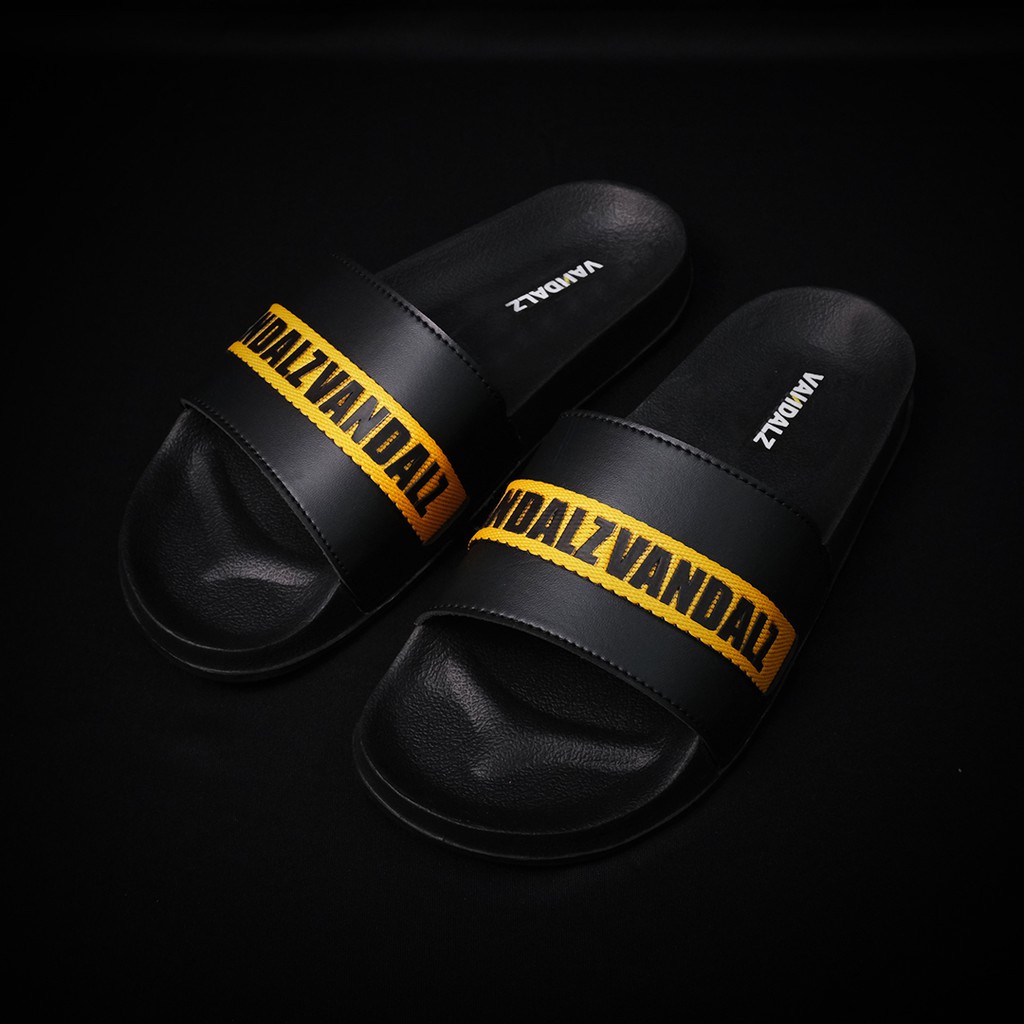 Vandalz Classic Sandal Pria Slip On Karet Sandal