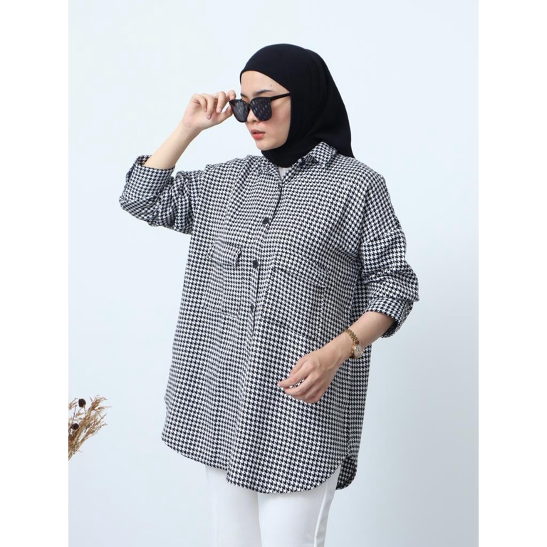 Kemeja Oversize Hadid - 2201.02.175