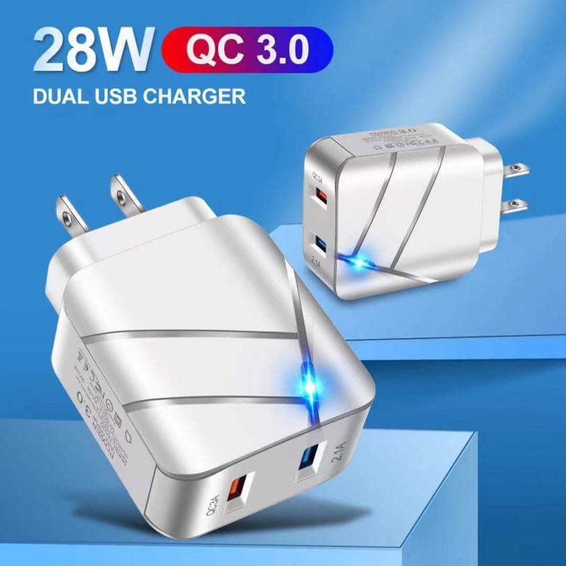 Luminous 28W Fast Charge Charger QC3.0 + 2.1A Dual USB Mobile Phone Charger Fast Charge Travel Charger