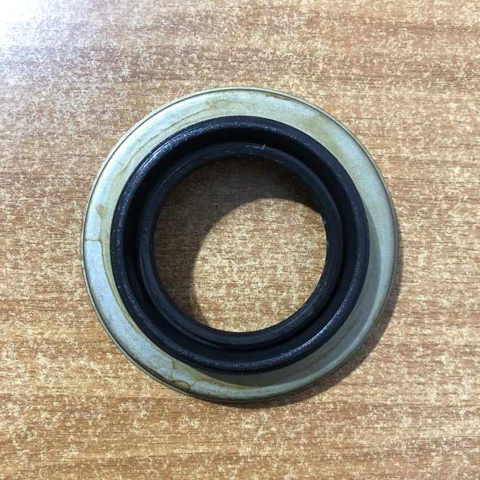 Oil Seal Type T (Transfer Case) Toyota Hilux Kode 156