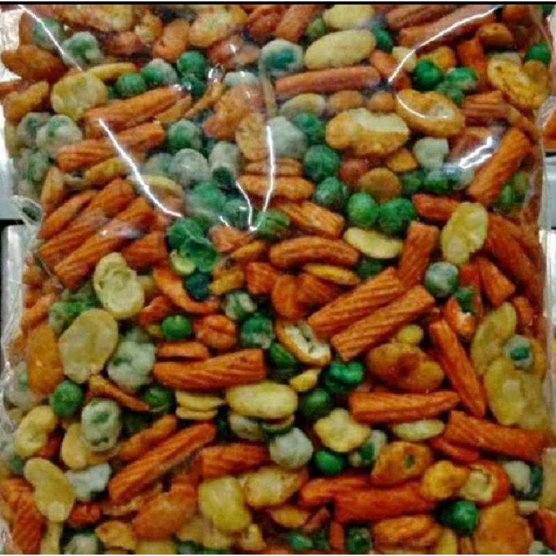 

kacang campur/kacang mix 1 kg