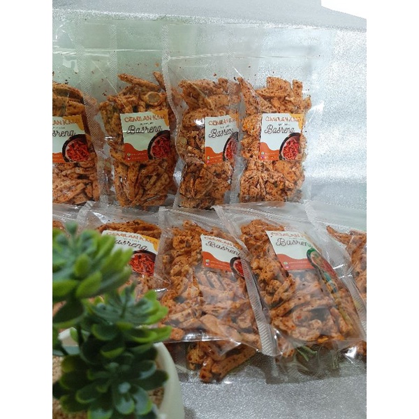 Basreng homemade ukuran 100g rasa pedas daun jeruk