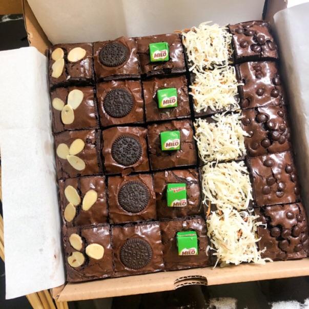 

➼ Brownies Skat (Fudgy Brownies)/BROWNIES PANGGANG ❆