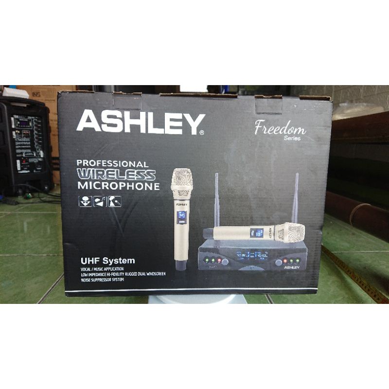 Mic Wireless Ashley Freedom Series Uhf Handheld Original Microphone