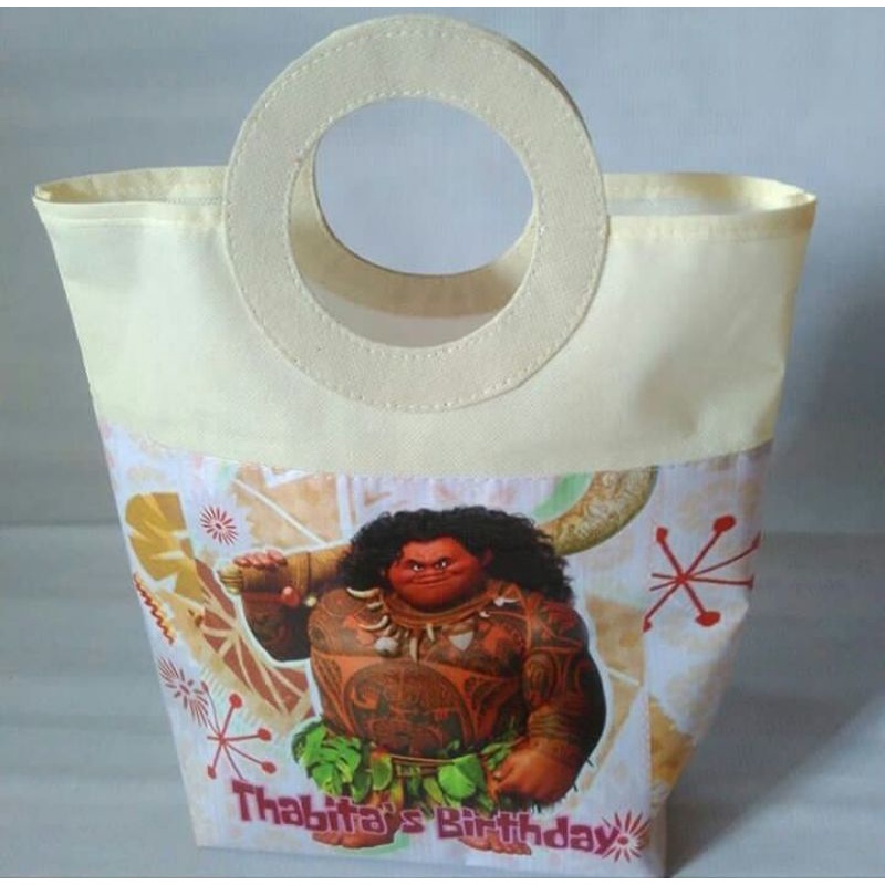 

Tas ultah /tas ulang tahun / tas souvenir ultah / tas kado /bungkus kado