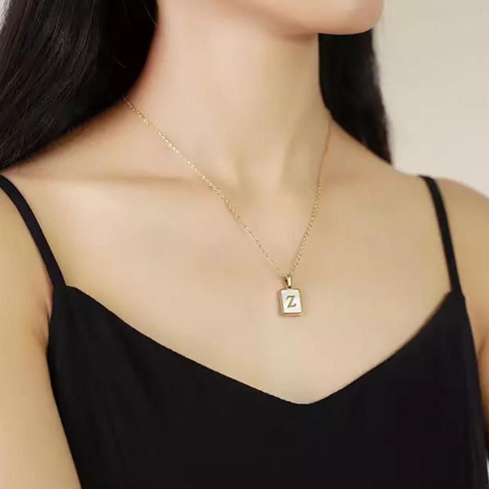 Timekey Stainless Steel Square Letter Necklace Fashion Kreatif Baja Titanium Huruf Liontin Kalung Wanita Perhiasan Aksesori B5I7