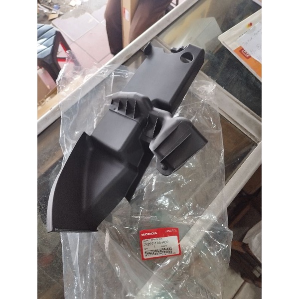 Garnish Fender Tutup Depan Atas Kap Mesin Dekat Cowel Panggangan Sate Honda CRV RM Gen 4 2012 2013 2