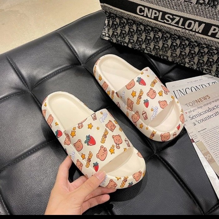 BISA COD- SH80 Sandal Wanita Lucu WOW BEAR BERUANG Women Slipper Import AntiSlip