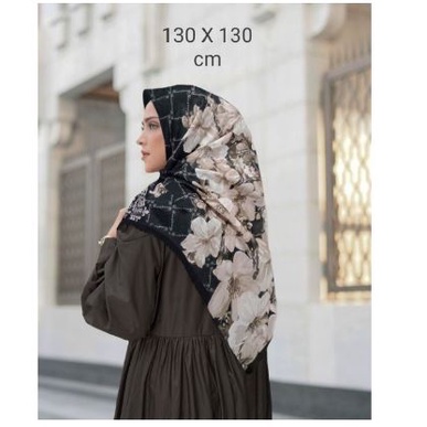 Jilbab Segi Empat 130 X130CM Motif LATEFA HITAM
