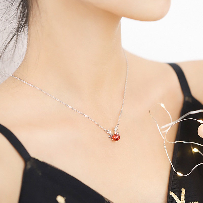 Kalung Pendek Dengan Liontin Rusa Pomegranate Merah Untuk Wanita | Kalung Pendek Untuk Wanita | Kalung Rantai Klavikula Untuk Aksesoris Perempuan