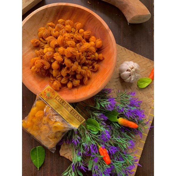 

Makaroni Kerang Khas Tasikmalaya Ruby Snack