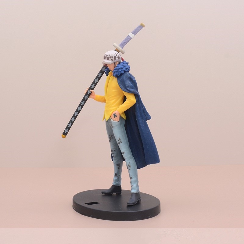 Figure Trafalgar D. Water Law Figure One Piece The Grandline Man