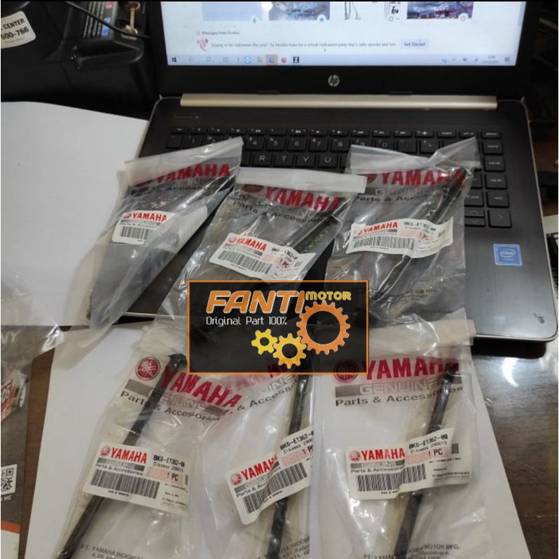 BOLT BK6-E1362-00 BK6-E1361-00 90110-06378 BAUT BLOK HEAD YAMAHA R15 VVA V3 XSR 155 PART ORIGINAL YA