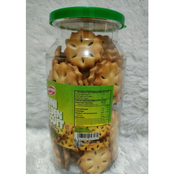 Naraya Golden Mini Biscuit w/Pineapple Jam/Biskut isi Selai Nenas Toples