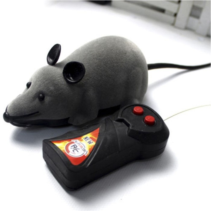 Mainan Mainan Tikus Dengan Remote Control/ Mainan Kucing Lucu Tikus Gerak