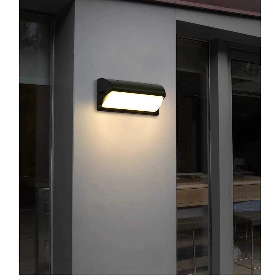 (BISA COD) FTIHSHP GAVT Lampu Dinding Hias Outdoor Wall Light 18W Warm White Model E - 611