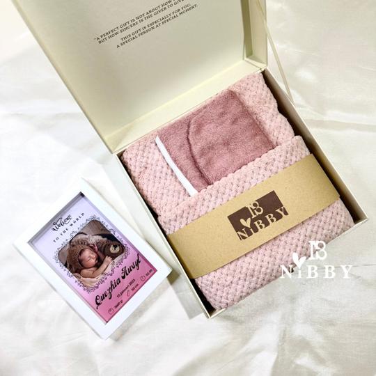 CUTE BABY BORN GIFT Hadiah Bayi Baru Lahir Kado Lahiran Handuk Foto Waslap Mewah Premium Birth Aqiqah Ulang Tahun Anak Towel Lembut Menyerap Air