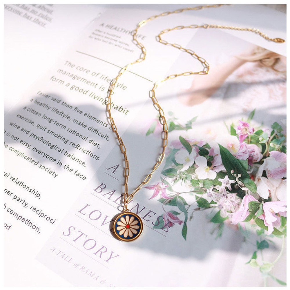 Kalung Gelang Rantai Klavikula Desain Bunga Daisy Bahan Stainless Steel Gaya Vintage