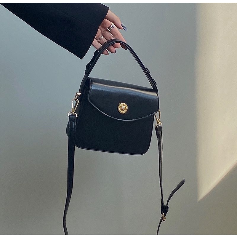 Tas Wanita Selempang Bahu cantik FT61 Kulit elegan putih hitam 16 x 6 x 18 cm Leather