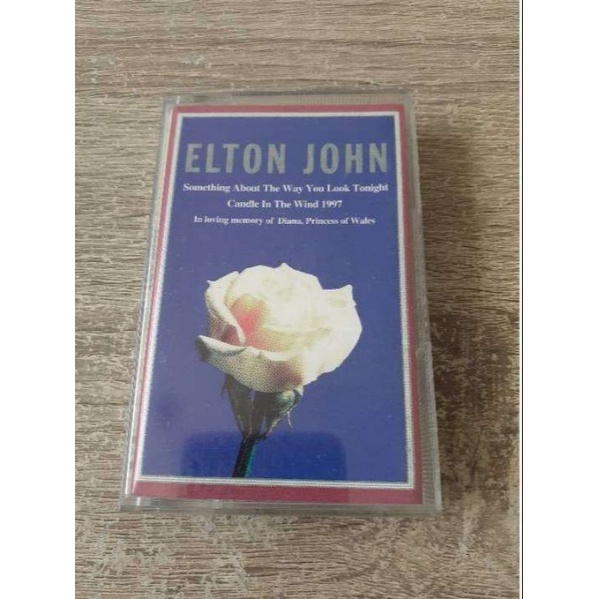 Kaset pita Elton John