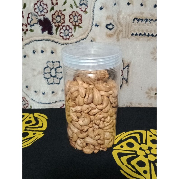 

Kacang Mete Bawang