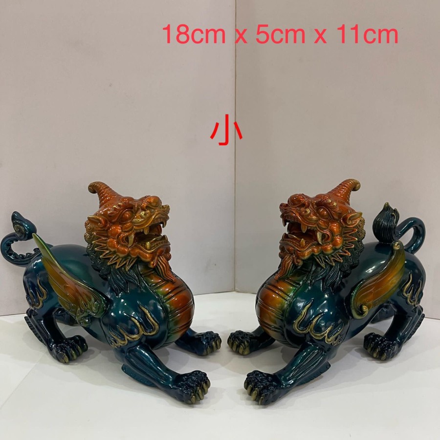 Patung Pajangan Pixiu / Pi xiu - Kuningan - 18 cm