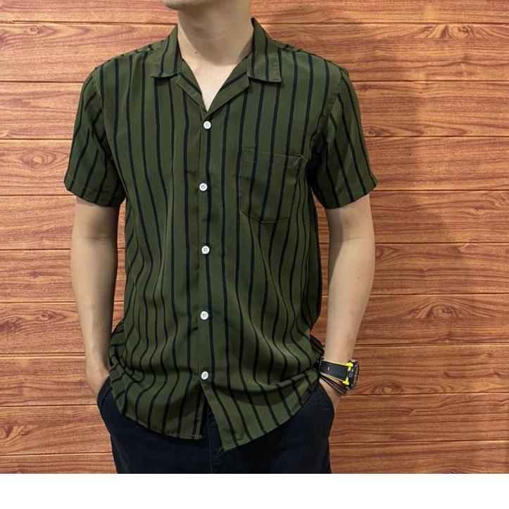 ➸ RIVIERA CLOTHING/KEMEJA STRIPE PRIA LENGAN PENDEK/KEMEJA SALUR PRIA/KEMEJA CASUAL PRIA/KEMEJA SANT