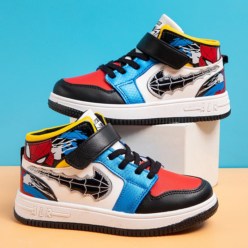 Sepatu boots spiderman / sepatu spiderman