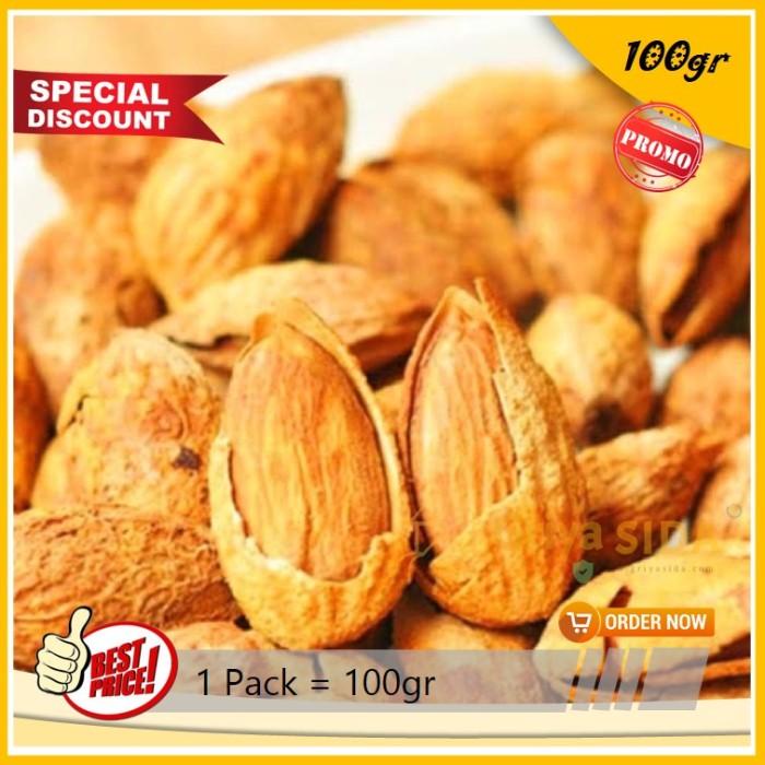 

Kacang Almond Roasted Kulit 100gr Butter Milk Oleh Oleh Haji dan Umroh