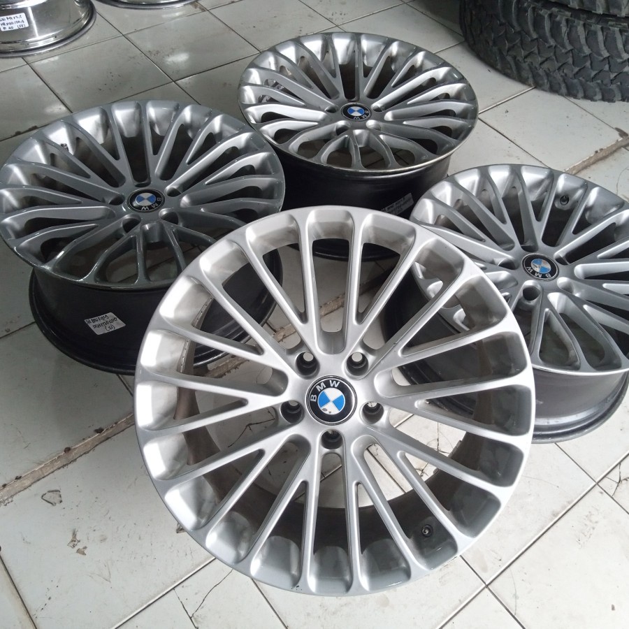 Velg Mobil Racing Ring 19 Baut 5 BMW R19X8,5-9 5X120