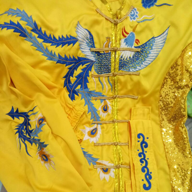 Preloved baju wushu chang quan anak size 2s warna kuning